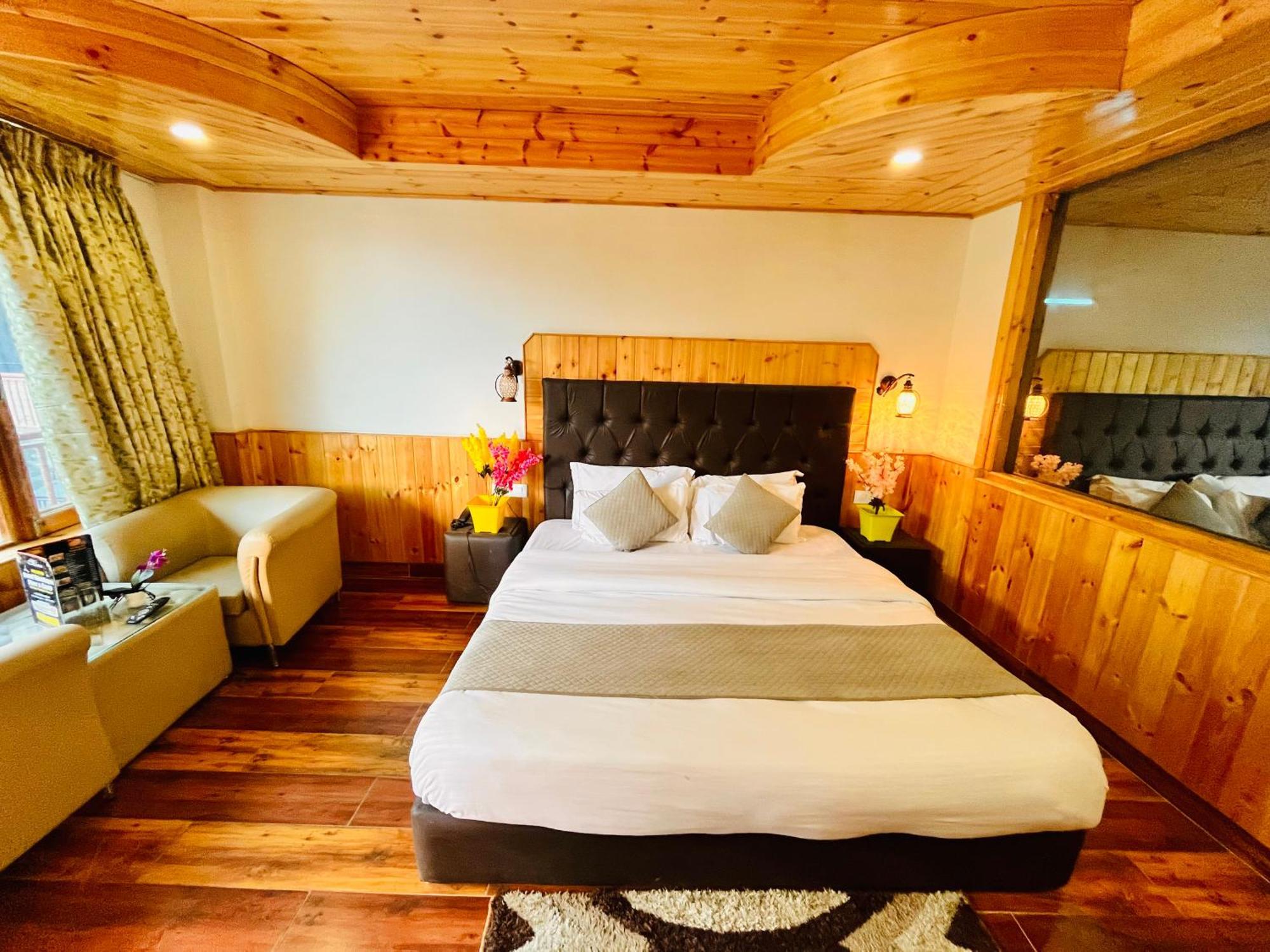 The Himalayan Vilo - A Riverside Resort, Manali (Himachal Pradesh)